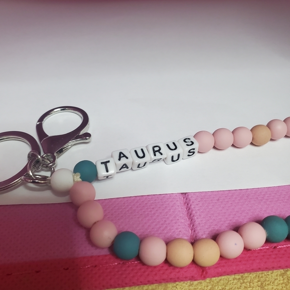 Pastel Beaded Zodiac Keychain - Picture 5 of 5